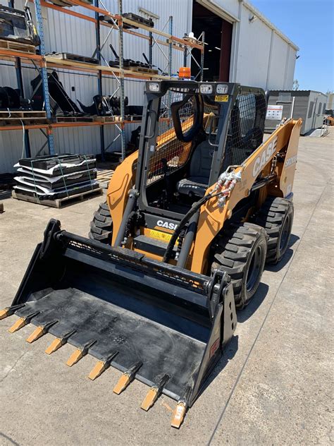 Search for skid steer loader/loaders 